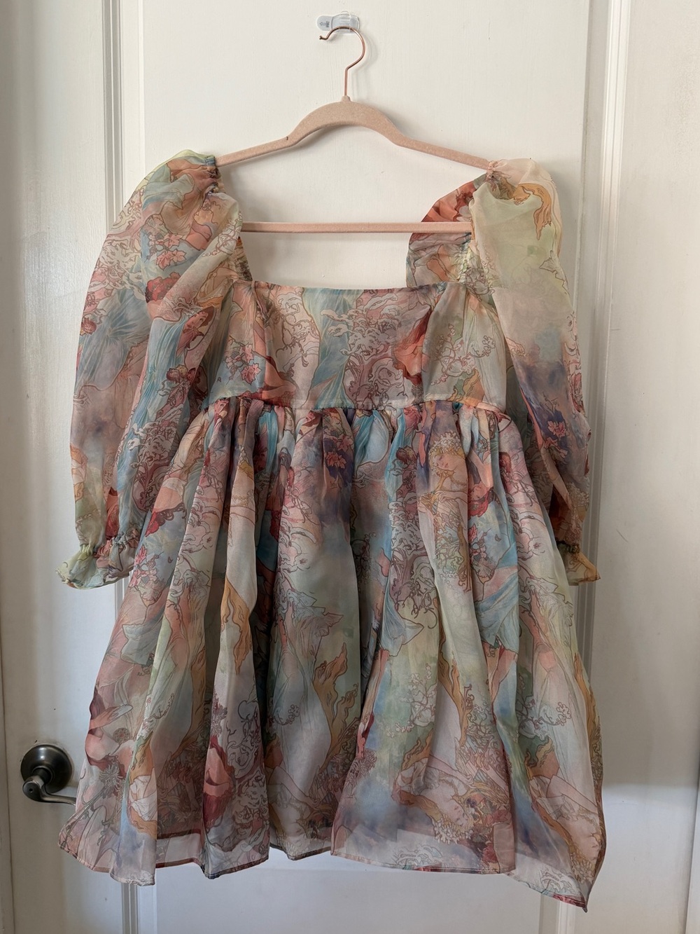 Selkie Cottage Puff Mucha